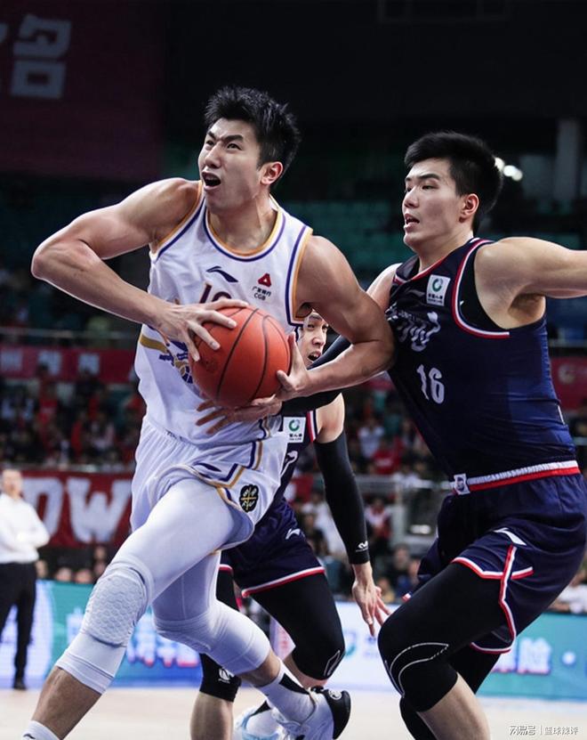 阿斯顿维拉转会最新消息