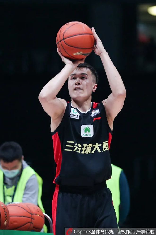 今晚托特纳姆备战全明星赛,完成体检细节曝光,态度坚定,赛季目标并未改变(芙宁娜大战视频合集) 今晚托特纳姆备战全明星赛,完成体检细节曝光,态度坚定,赛季目标并未改变(芙宁娜大战视频合集)