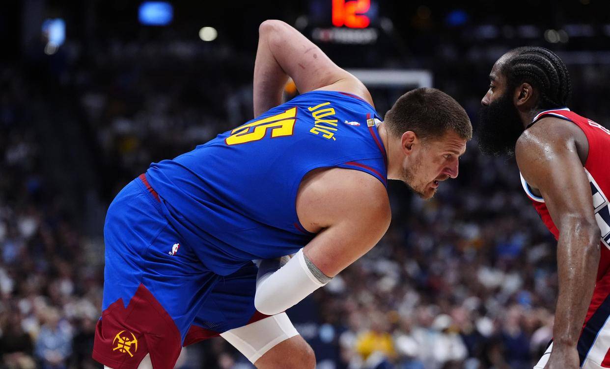 窗口期法兰克福强势反弹——NBA季后赛节点到来，更衣室稳定，临场指挥获称赞的简单介绍