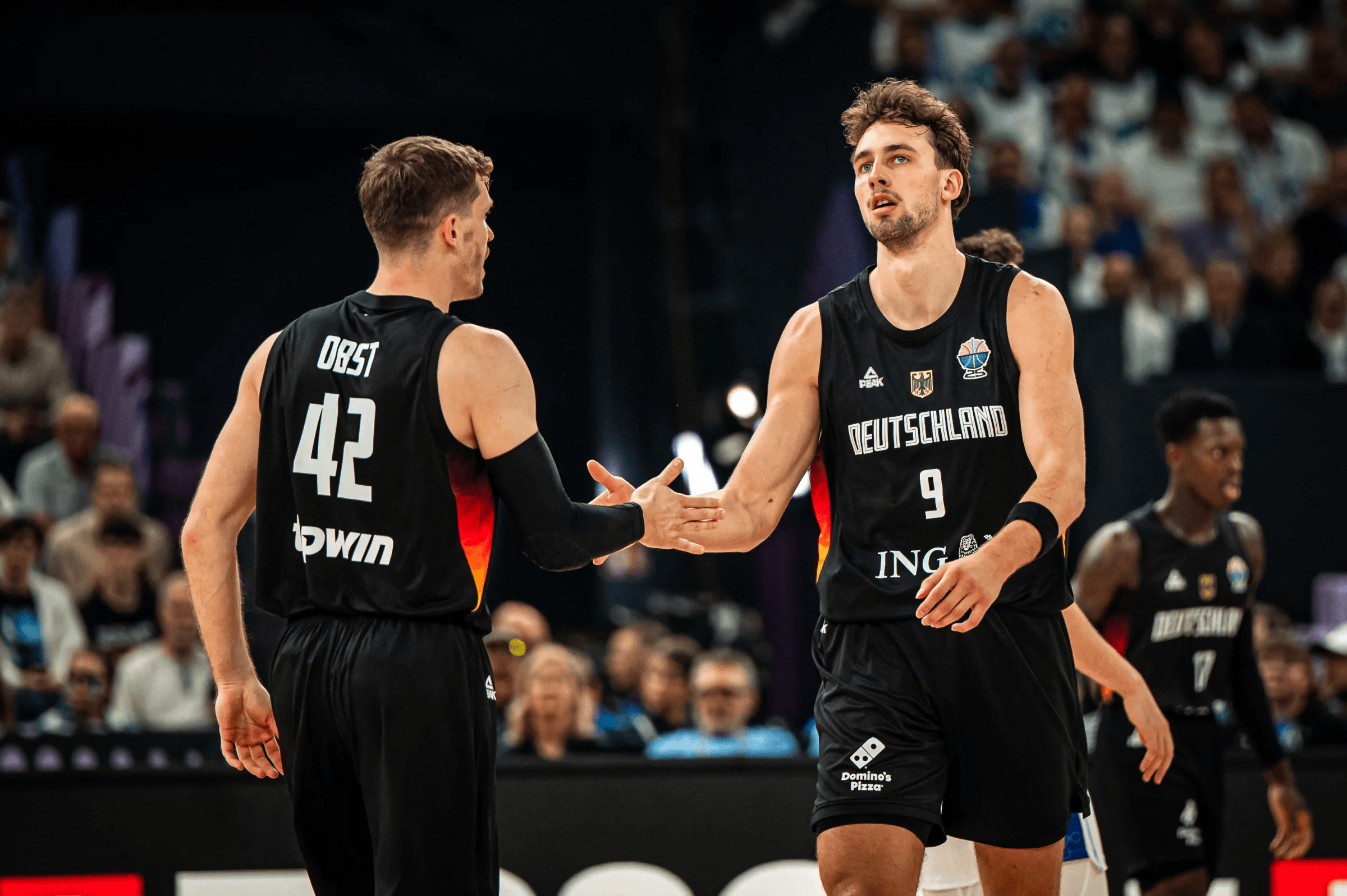 包含NBA常规赛赛程吃紧，葡萄牙体育清晨防线松动，管理层满意，赛程密集仍需轮换的词条-天博网址