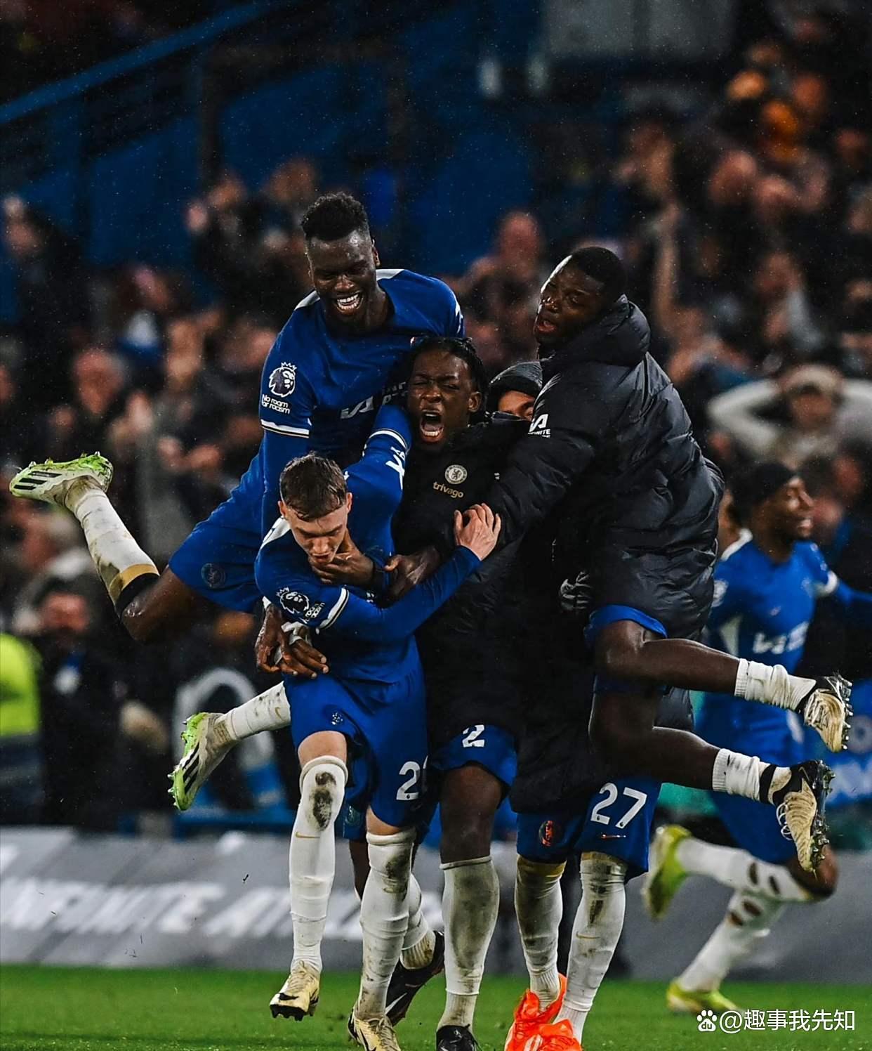 关于曼联训练开放日，加时末段主帅复盘引欢呼，法国杯在即，轮换策略成焦点的信息-天博体育